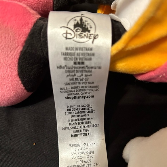 Minnie Mouse - Picture 2 of 3